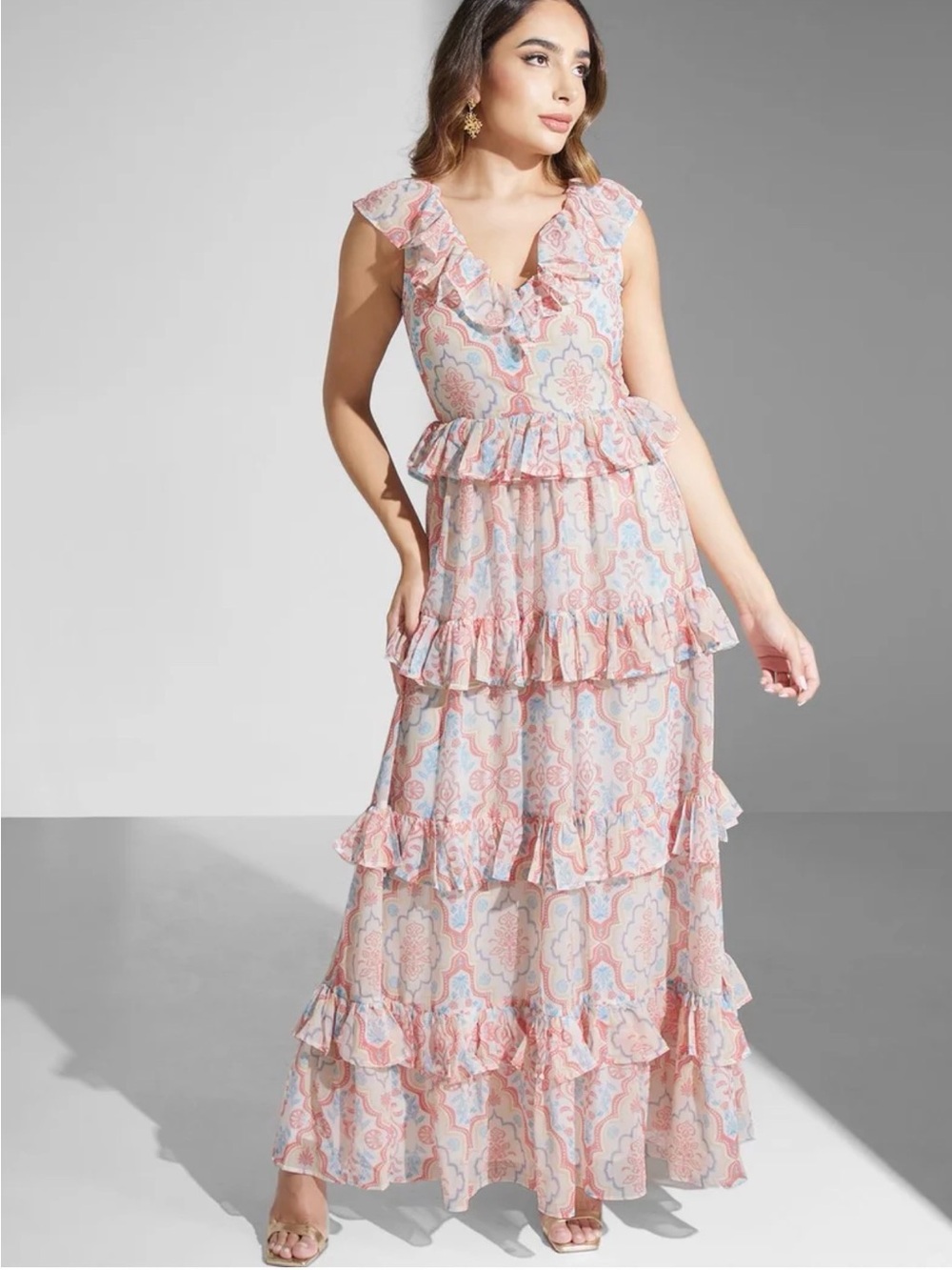 Anaya v neck maxi dress in paisley print